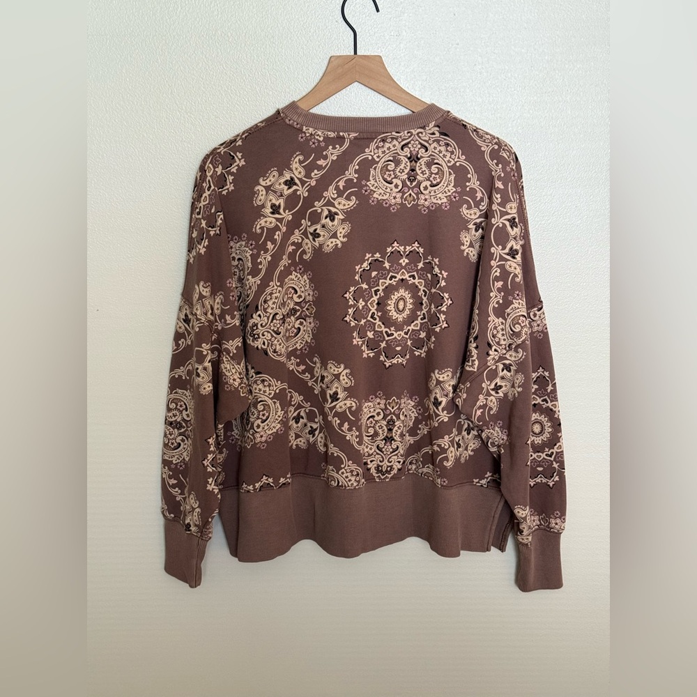 AMERICAN EAGLE AE Big Hug Crew Neck Sweatshirt - Picture 4 of 10